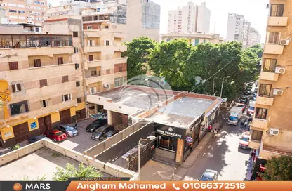 Apartment - 3 Bedrooms - 2 Bathrooms for sale in Abdel Kader Ragab Basha St. - Kafr Abdo - Roushdy - Hay Sharq - Alexandria