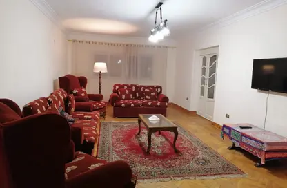 Apartment - 2 Bedrooms - 2 Bathrooms for rent in Palestine St. - New Maadi - Hay El Maadi - Cairo