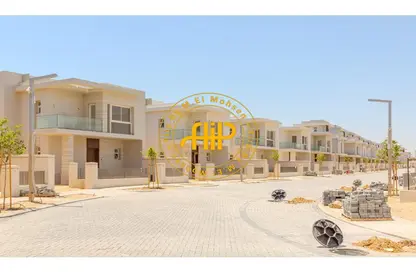 Villa - 3 Bedrooms - 3 Bathrooms for sale in Elan - Cairo Gate - Sheikh Zayed Compounds - Sheikh Zayed City - Giza