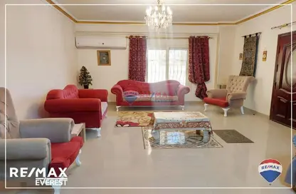 Apartment - 4 Bedrooms - 3 Bathrooms for rent in 9th District - Sheikh Zayed City - Giza