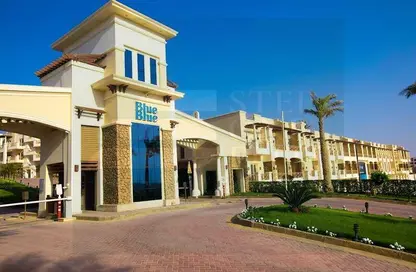 Chalet - 2 Bedrooms - 2 Bathrooms for sale in Blue Blue - Al Ain Al Sokhna - Suez