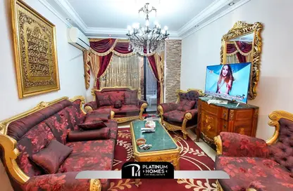 Apartment - 3 Bedrooms - 1 Bathroom for rent in Mahmoud Al Essawy St. - Miami - Hay Awal El Montazah - Alexandria