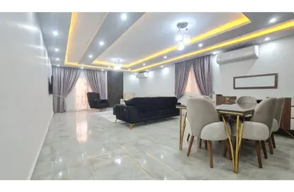 Apartment - 3 Bedrooms - 3 Bathrooms for rent in Sakaliya St. - 6th Zone - Nasr City - Cairo