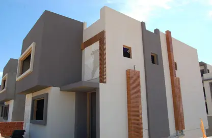 Townhouse - 3 Bedrooms - 3 Bathrooms for sale in Green Belt - 6 October City - Giza