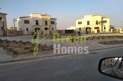 Twin House - 3 Bedrooms - 4 Bathrooms for sale in Levana - Uptown Cairo - Mokattam - Cairo