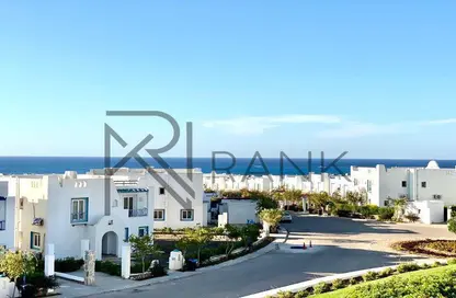 Chalet - 2 Bedrooms - 2 Bathrooms for sale in Mountain View - Ras Al Hekma - North Coast