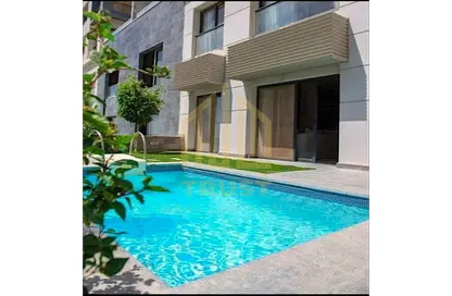 Duplex - 3 Bedrooms - 3 Bathrooms for sale in Trio Gardens - 5th Settlement Compounds - The 5th Settlement - New Cairo City - Cairo