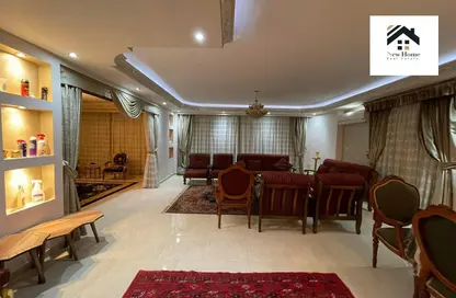 Apartment - 3 Bedrooms - 3 Bathrooms for sale in 5th District - 6 October City - Giza