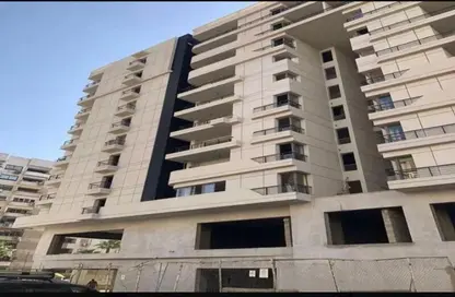 Apartment - 3 Bedrooms - 3 Bathrooms for sale in City Stars - Masaken Al Mohandesin - Nasr City - Cairo