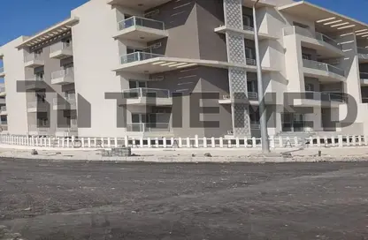 Apartment - 3 Bedrooms - 2 Bathrooms for sale in Al Khamayel city - Sheikh Zayed Compounds - Sheikh Zayed City - Giza