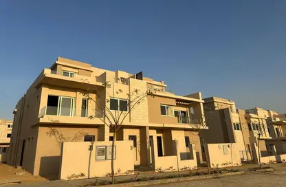 Twin House - 5 Bedrooms - 5 Bathrooms for sale in Tawny - Cairo Alexandria Desert Road - Giza