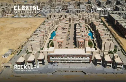 Apartment - 3 Bedrooms - 2 Bathrooms for sale in Rock Vera - 5th Settlement Compounds - The 5th Settlement - New Cairo City - Cairo