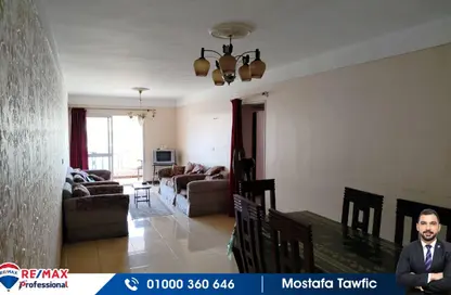 Apartment - 2 Bedrooms - 1 Bathroom for rent in Mohamed Bahaa Al Din Al Ghouri St. - Smouha - Hay Sharq - Alexandria