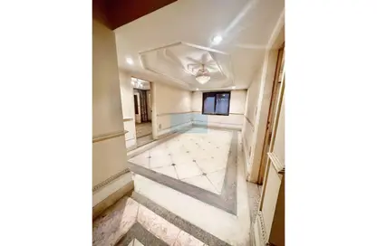 Apartment - 3 Bedrooms - 3 Bathrooms for sale in Abbas Al Akkad St. - 1st Zone - Nasr City - Cairo