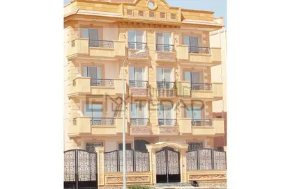 Apartment - 3 Bedrooms - 2 Bathrooms for sale in Ard Al Mokhabarat - Hadayek October - 6 October City - Giza