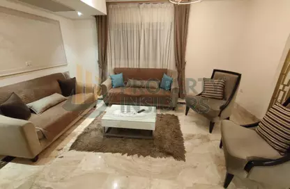 شقة - 3 غرف نوم - 3 حمامات للايجار في شارع أبو الكرامات - العجوزة - الجيزة