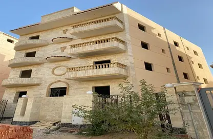 Whole Building - Studio for sale in Al Sharq Al Taamin - 5th Settlement Compounds - The 5th Settlement - New Cairo City - Cairo