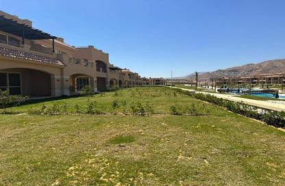 Chalet - 3 Bedrooms - 2 Bathrooms for sale in La Vista Topaz - La Vista - Al Ain Al Sokhna - Suez