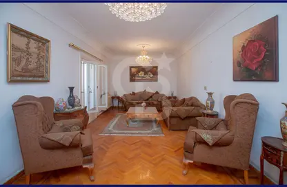 Apartment - 4 Bedrooms - 2 Bathrooms for sale in El Gaish Road - Miami - Hay Awal El Montazah - Alexandria