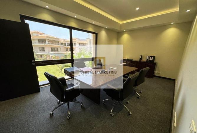 Office Space - Studio - 2 Bathrooms for sale in Katameya Heights - El Katameya Compounds - El Katameya - New Cairo City - Cairo