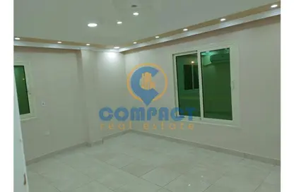 Apartment - 3 Bedrooms - 2 Bathrooms for rent in 8th District - Sheikh Zayed City - Giza