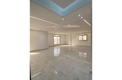 Apartment - 3 Bedrooms - 3 Bathrooms for rent in El Banafseg 3 - El Banafseg - New Cairo City - Cairo