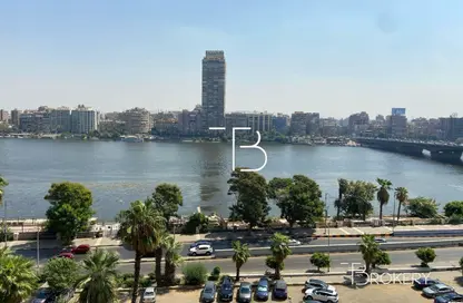 Office Space - Studio - 3 Bathrooms for sale in Al Nile  St. - Giza District - Ganoub El Giza - Giza