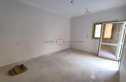 Apartment - 1 Bedroom - 1 Bathroom for sale in El Kawther District - Hurghada - Red Sea