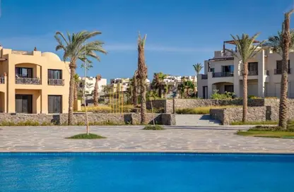 Chalet - 2 Bedrooms - 2 Bathrooms for sale in Makadi Orascom Resort - Makadi - Hurghada - Red Sea