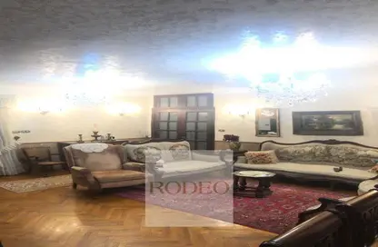 Apartment - 2 Bedrooms - 1 Bathroom for sale in Souk Zahraa Al Maadi St. - Zahraa El Maadi - Hay El Maadi - Cairo