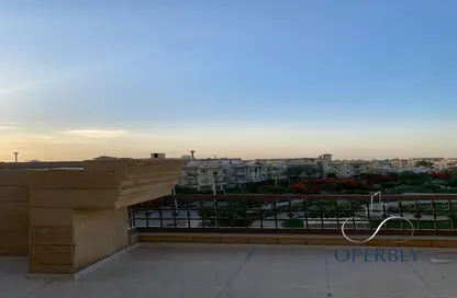 Roof - 3 Bedrooms - 2 Bathrooms for sale in Al Narges 3 - Al Narges - New Cairo City - Cairo