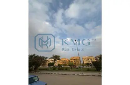 Apartment - 3 Bedrooms - 3 Bathrooms for sale in Ahmed Shawky Axis - El Banafseg 1 - El Banafseg - New Cairo City - Cairo