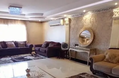 Apartment - 3 Bedrooms - 2 Bathrooms for sale in Abou Dawoud Al Zahery St. - 6th Zone - Nasr City - Cairo