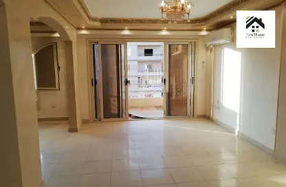 Apartment - 3 Bedrooms - 2 Bathrooms for sale in Hay Al Montazah - Hadayek October - 6 October City - Giza