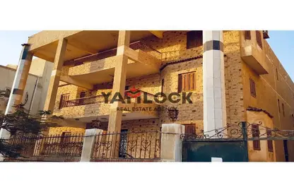 Whole Building - Studio - 6 Bathrooms for sale in Talaat Harb Axis - District 2 - The 5th Settlement - New Cairo City - Cairo