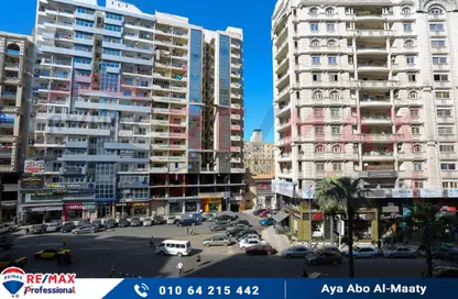 Apartment - 4 Bedrooms - 4 Bathrooms for sale in Mohamed Fawzy Moaz St. - Smouha - Hay Sharq - Alexandria