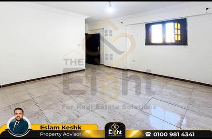 Apartment - 4 Bedrooms - 2 Bathrooms for sale in Laurent - Hay Sharq - Alexandria