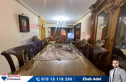 Apartment - 2 Bedrooms - 1 Bathroom for sale in Abo Qir St. - Glim - Hay Sharq - Alexandria