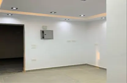 Office Space - Studio - 1 Bathroom for rent in 16th District - Sheikh Zayed City - Giza