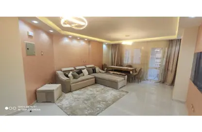 Apartment - 3 Bedrooms - 2 Bathrooms for rent in Al Mokattam El Katameya Road - Al Hadaba Al Wosta - Mokattam - Cairo