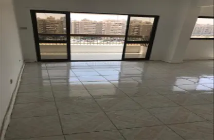 Apartment - 3 Bedrooms - 2 Bathrooms for sale in Al Nozha St. - Ard El Golf - Heliopolis - Masr El Gedida - Cairo