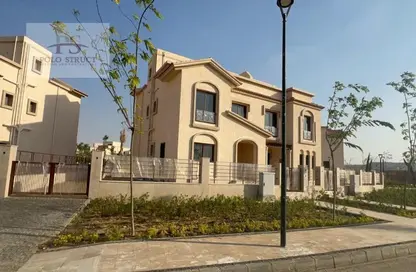 Twin House - 4 Bedrooms - 4 Bathrooms for sale in Madinaty - Cairo