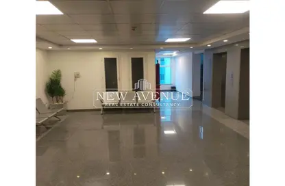 Clinic - Studio - 1 Bathroom for sale in Abou Dawoud Al Zahery St. - 6th Zone - Nasr City - Cairo