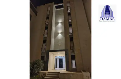 Apartment - 2 Bedrooms - 2 Bathrooms for sale in Galleria Moon Valley - South Investors Area - New Cairo City - Cairo