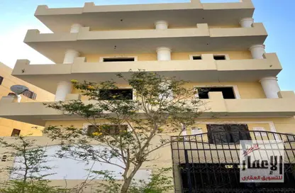 Whole Building - Studio for sale in 5th District - 6 October City - Giza