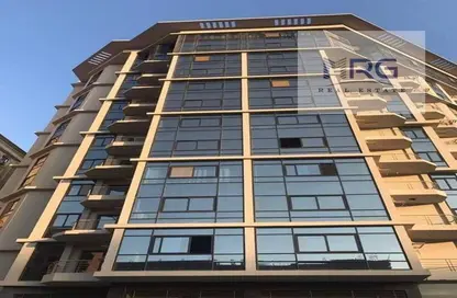 Apartment - 4 Bedrooms - 3 Bathrooms for sale in Grand Gate - Zahraa El Maadi - Hay El Maadi - Cairo