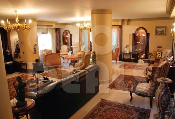 Villa - 5 Bedrooms - 5 Bathrooms for sale in Al Hegaz St. - El Mahkama Square - Heliopolis - Masr El Gedida - Cairo