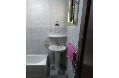 Apartment - 1 Bedroom - 1 Bathroom for rent in 50th Street - Zahraa El Maadi - Hay El Maadi - Cairo