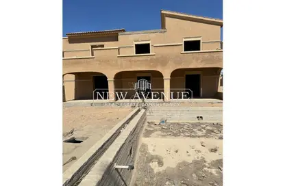 Villa - 5 Bedrooms - 6 Bathrooms for sale in Swan Lake Residence - 5th Settlement Compounds - The 5th Settlement - New Cairo City - Cairo