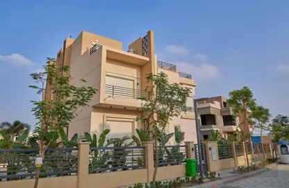 Duplex - 4 Bedrooms - 2 Bathrooms for sale in Alma - 2nd District - Sheikh Zayed City - Giza